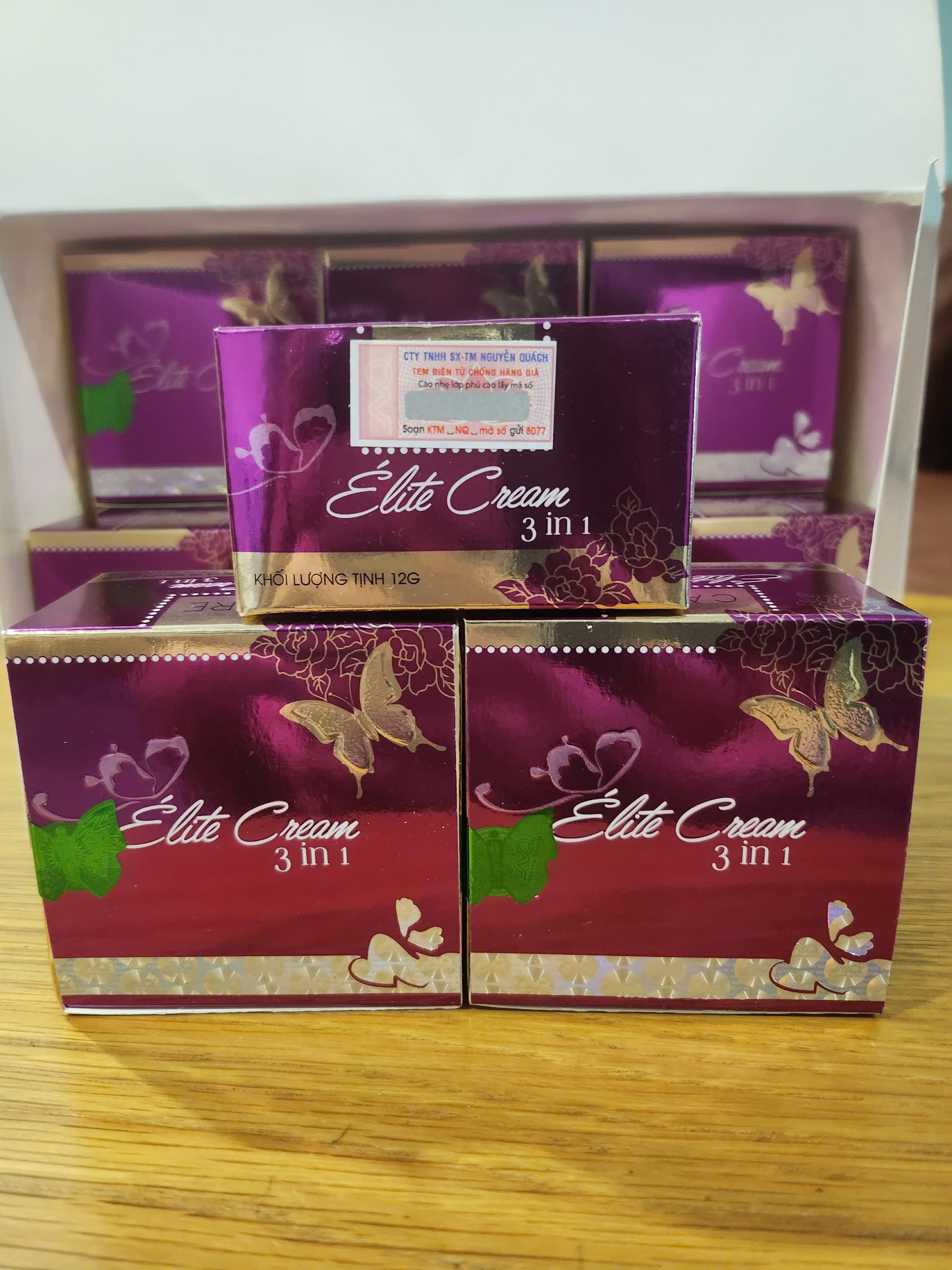 Elite Cream - 3 in 1 Nguyen Quach -12g (Pack of 3) - Image 3